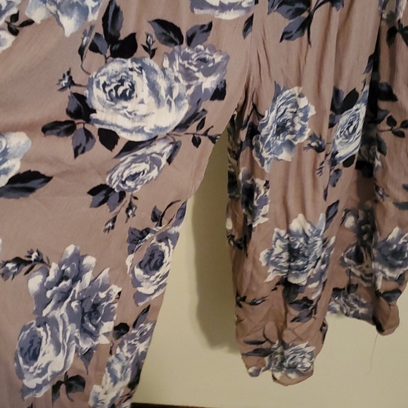 Romper - Picture 4 of 6